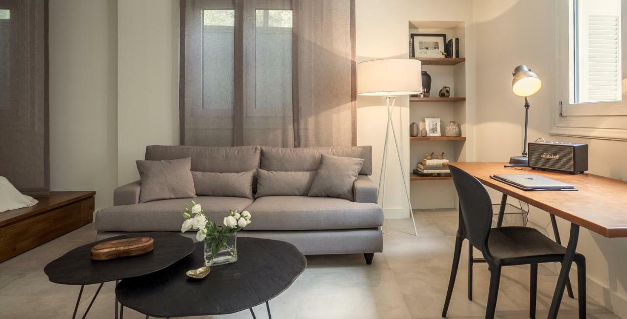 Unique Semi-Basement Stay At The Foot Of The Acropolis Ateny Zewnętrze zdjęcie
